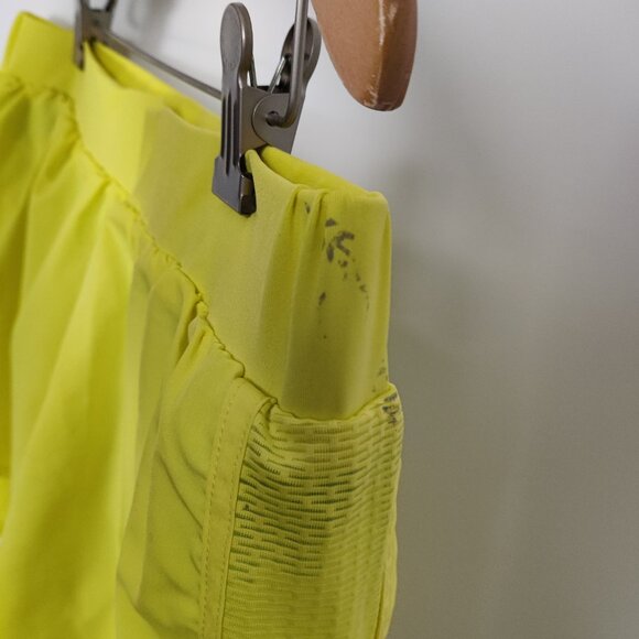 Reebok Women's Athletic Shorts Size XL Neon Yellow Running Gym Gorpcore Sporty - Picture 9 of 9